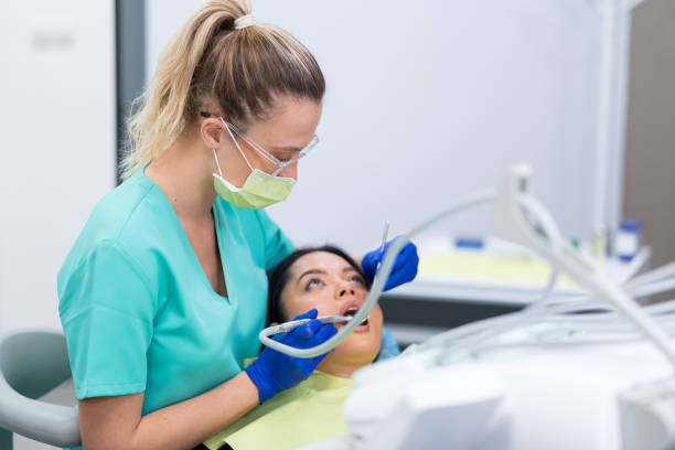 Best Emergency Tooth Extraction in Tye, TX